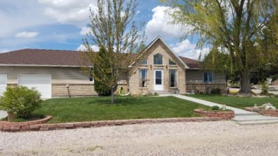 212 W 10th Street Lingle WY