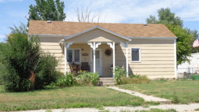39 S. Idaho Avenue Guernsey WY