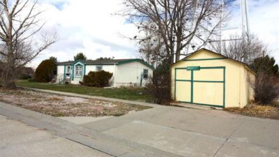 Well maintained, 3 bed, 2 bath Lyman WY